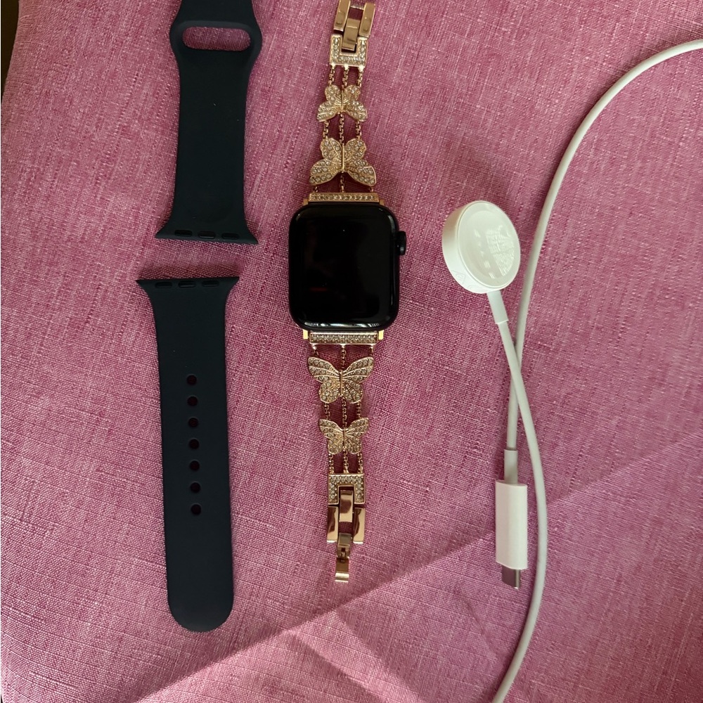 Apple Rose Gold Smartwatch with Butterfly Design and Black Strap